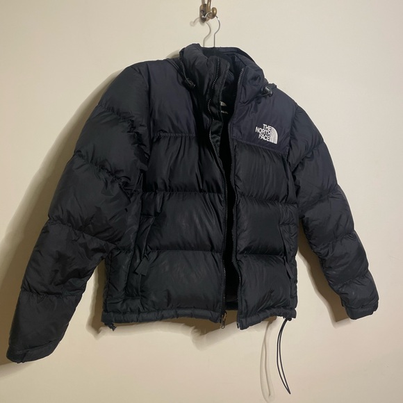 The North Face Black Puffer Jacket - Picture 8 of 13